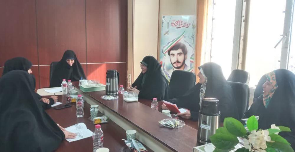 نشست هم اندیشی مسئولین خواهر وزارتخانهها