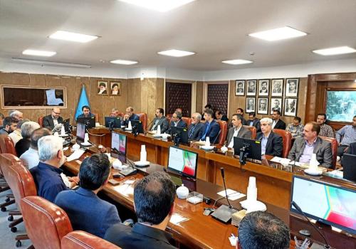 نشست مشترک مسئول سازمان بسیج مهندسین صنعت و معدن کشور با فرماندهان و معاونین مرکز بسیج وزارت نفت 